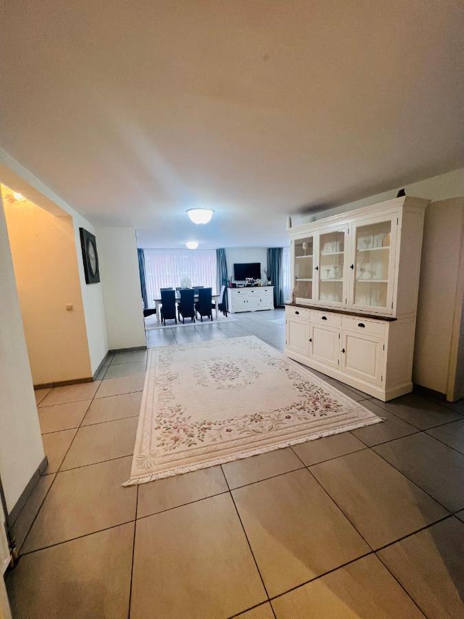 Windsor Residence Гримберген Екстериор снимка