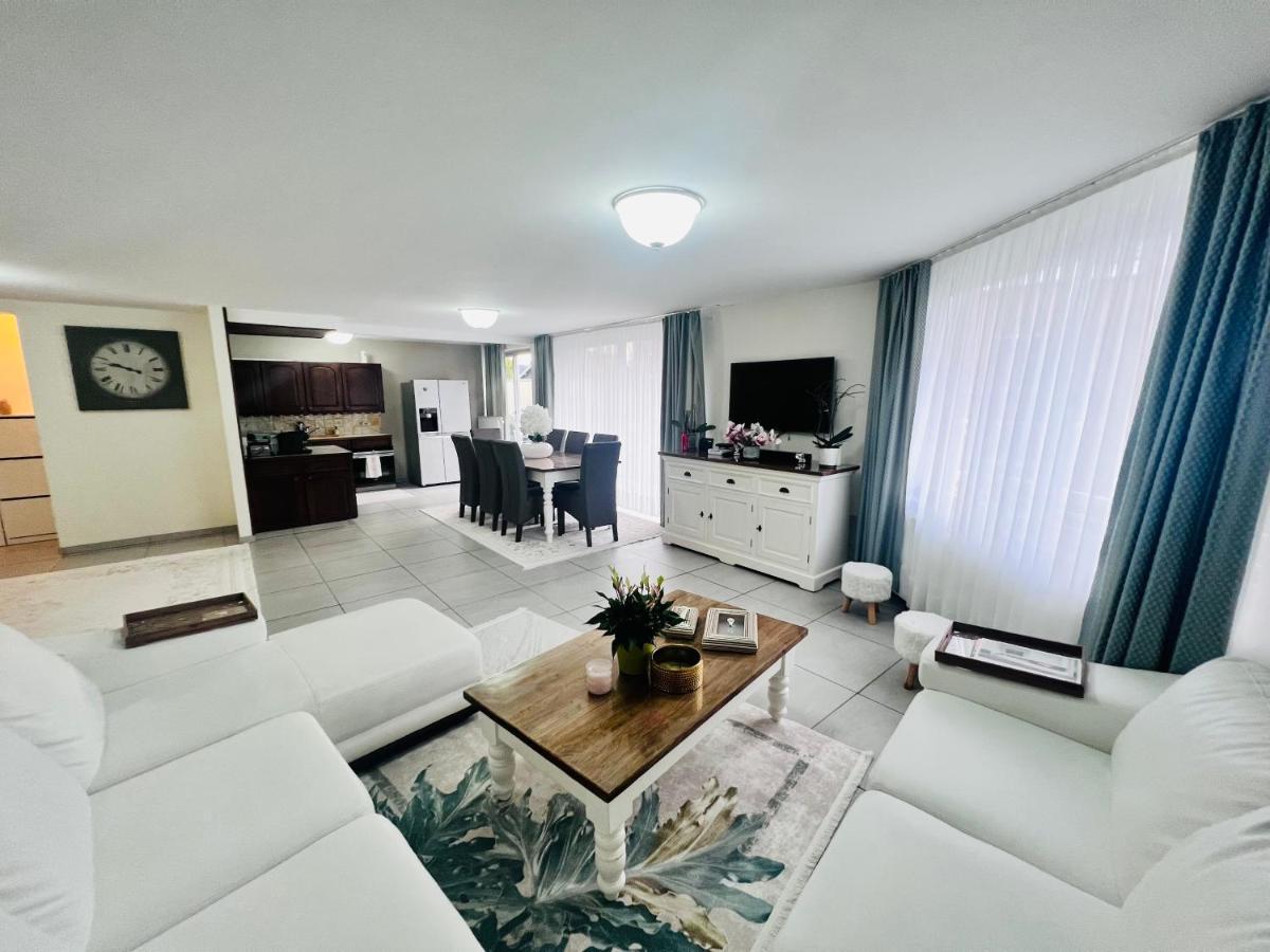 Windsor Residence Гримберген Екстериор снимка
